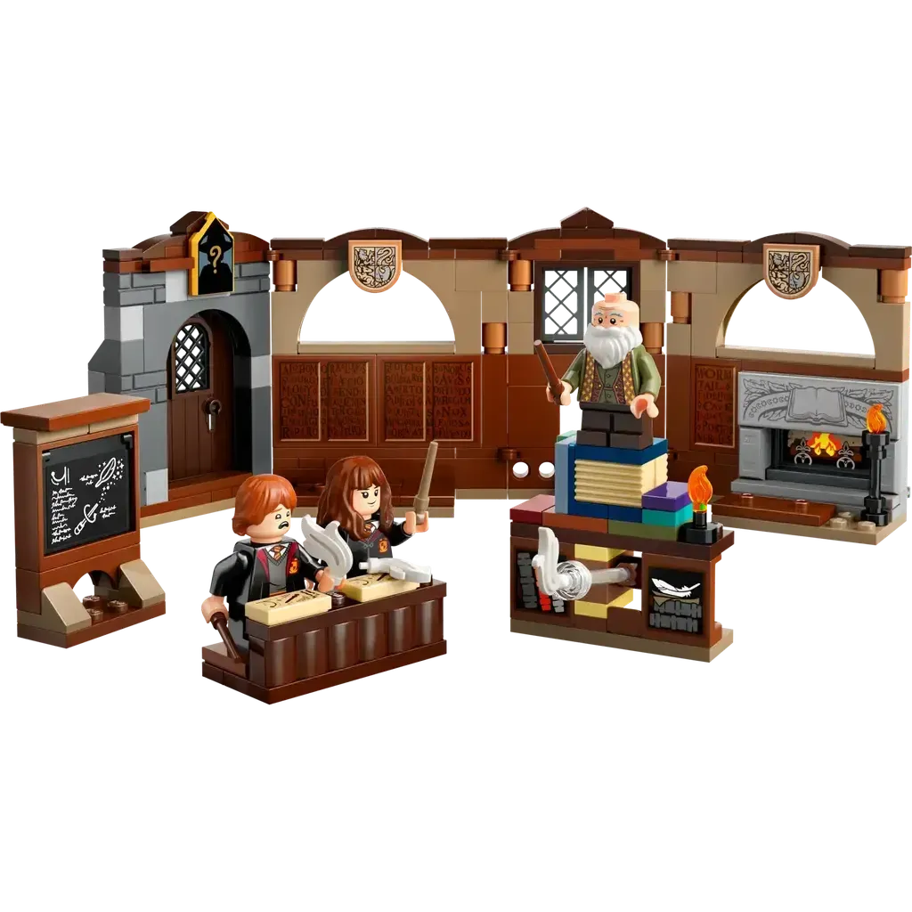 Hogwarts Castle: Charms Class